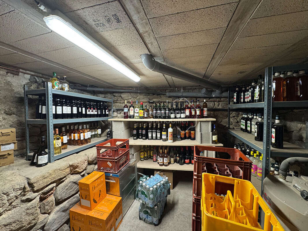 Commerce à SAINT-JEAN-DU-GARD