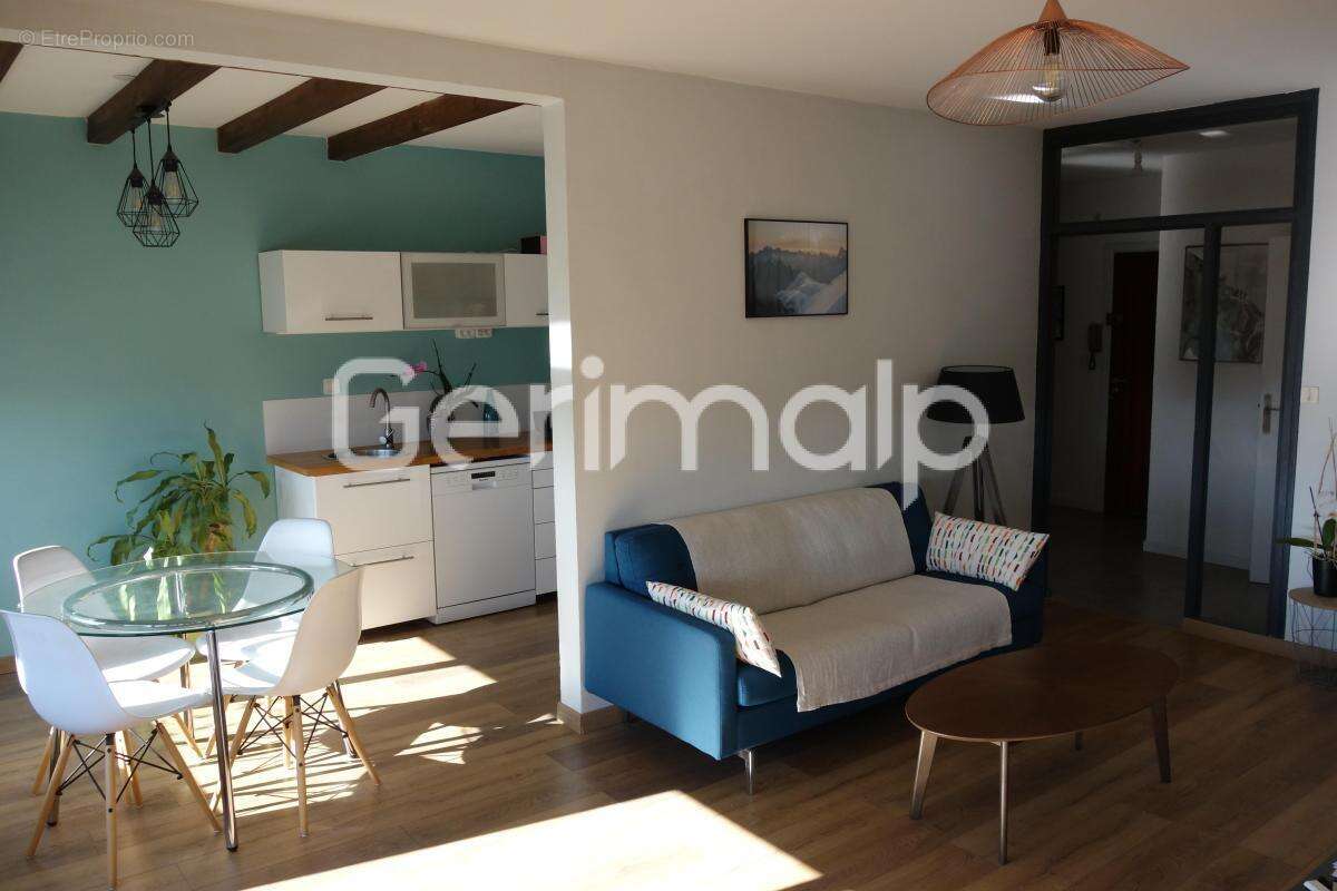 Vente - Appartement - 4 pièces + cuisine - 84 m² - 359 000 € - - photo 19