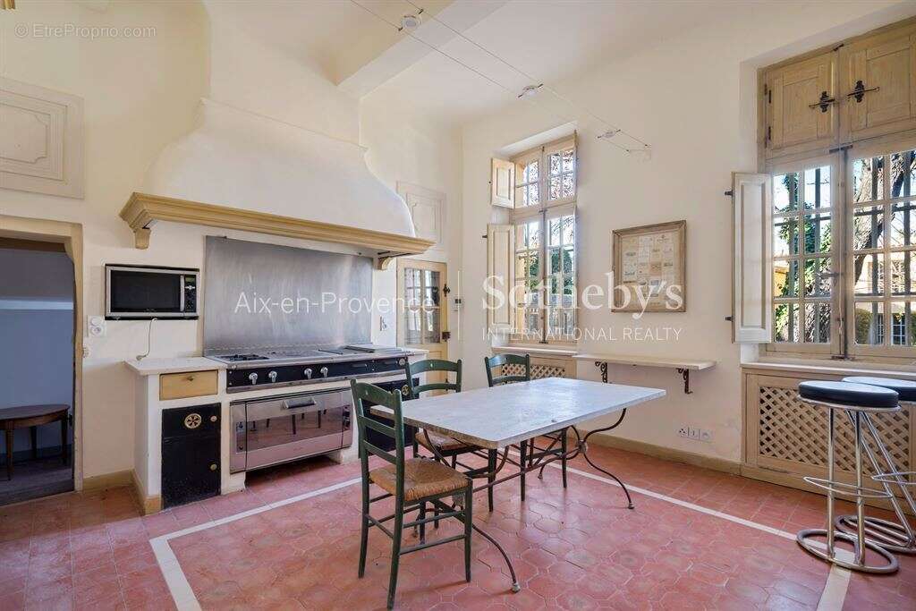 Maison à AIX-EN-PROVENCE