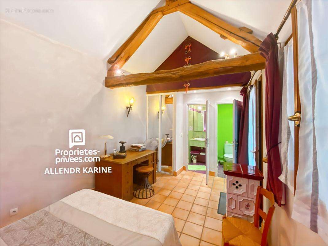 Maison Brannay 11 pièce(s) 220 m2 - photo 4
