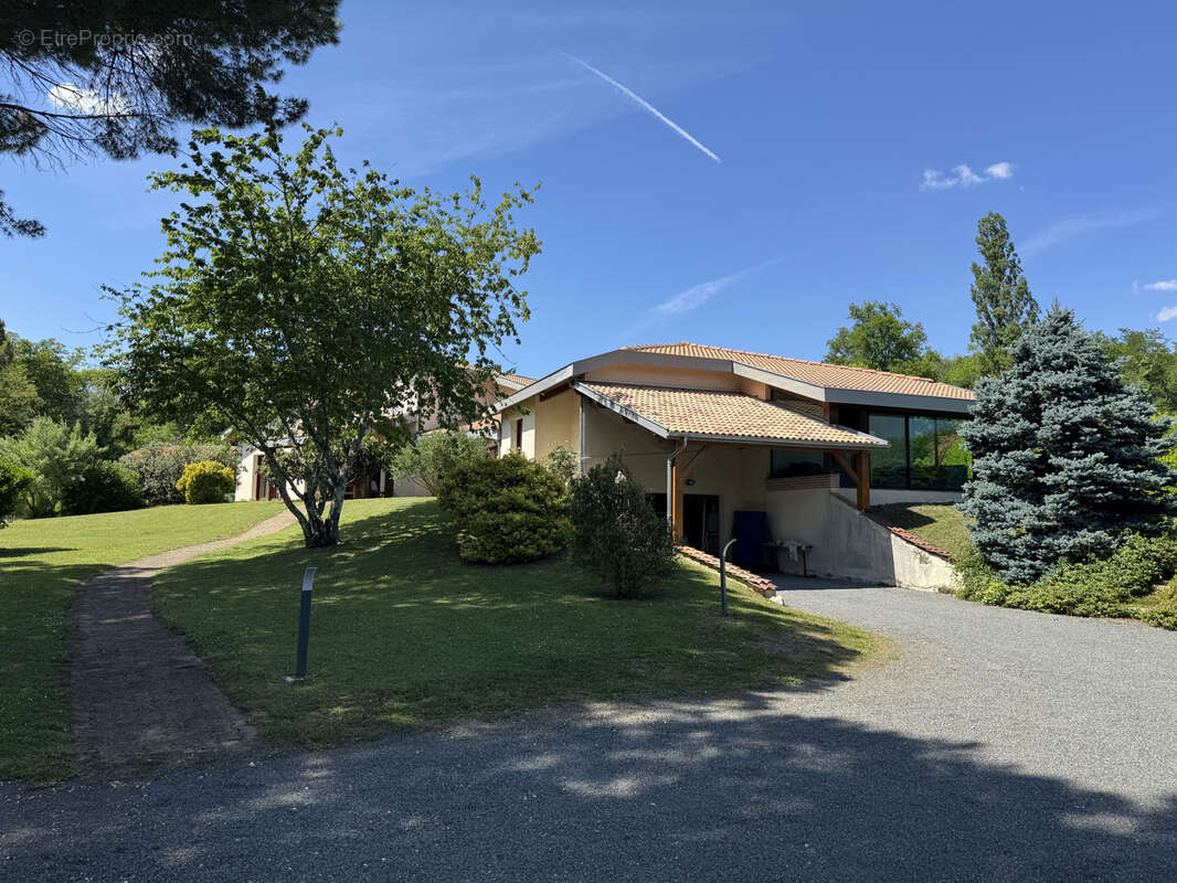 Maison à CASTELJALOUX