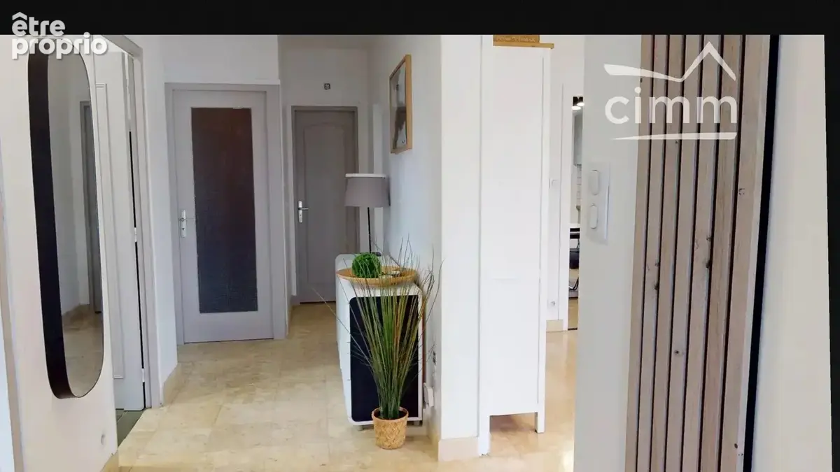 Maison  3 pièces  avec  espace professionnel - photo 2