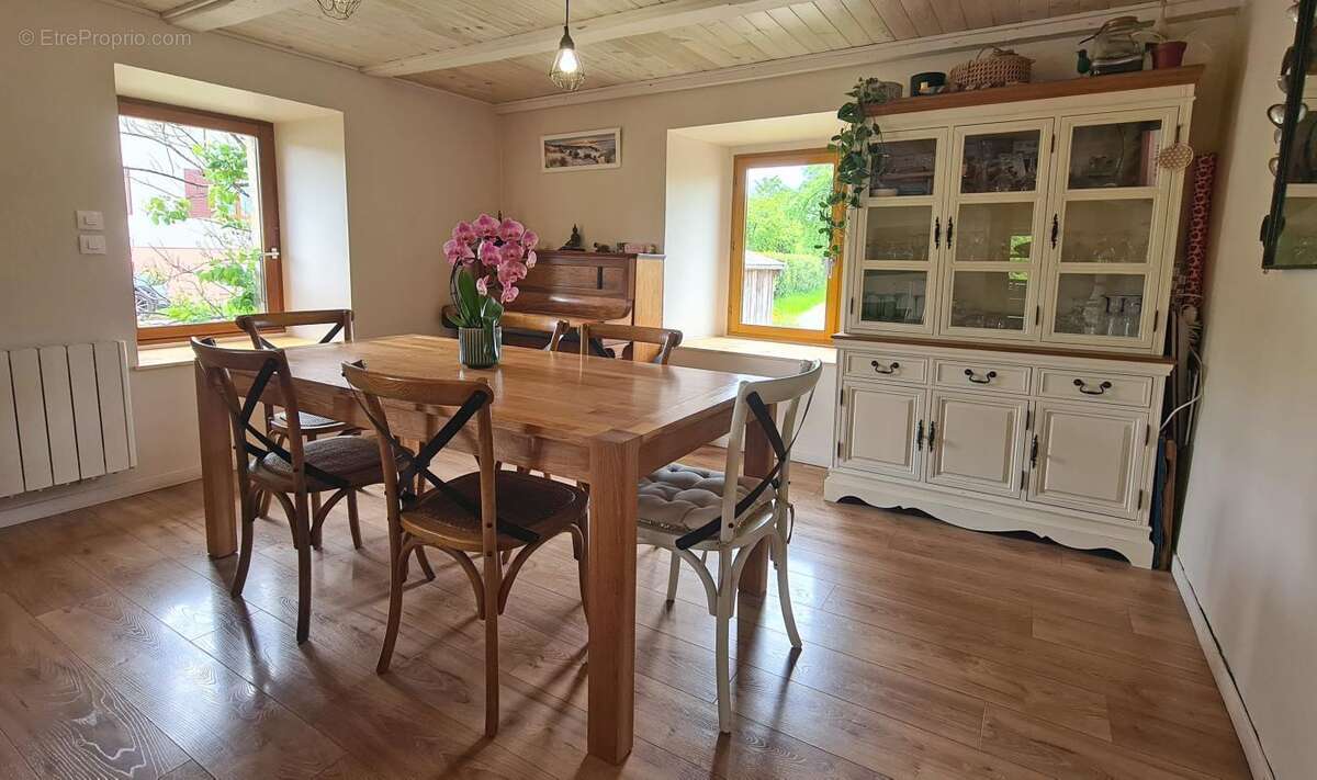 Maison 7 pièces - 165 m2 - photo 2