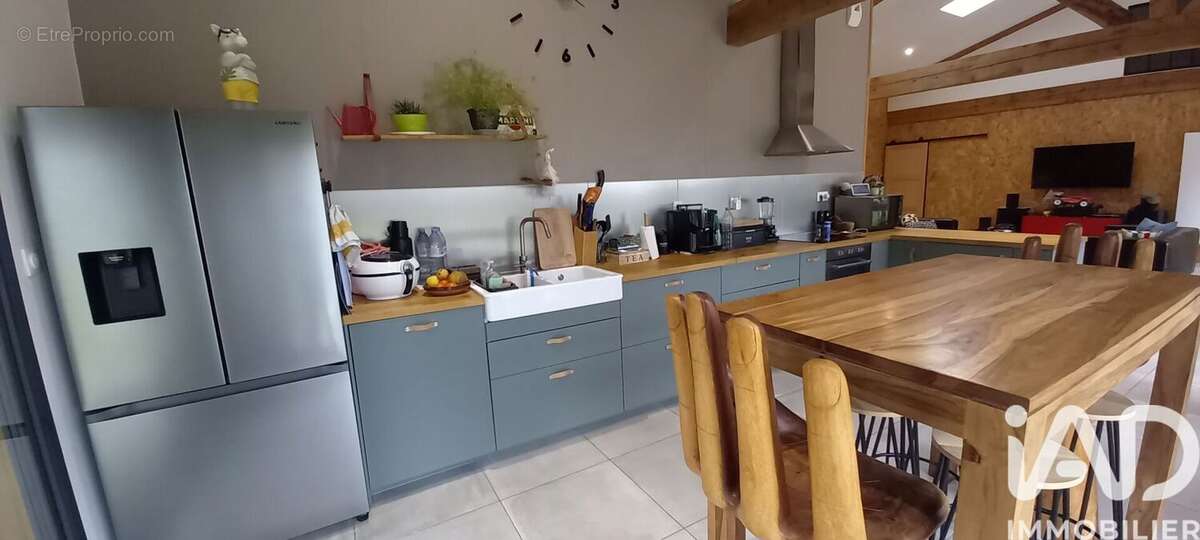Photo 8 - Maison à SAINT-BONNET-SUR-GIRONDE
