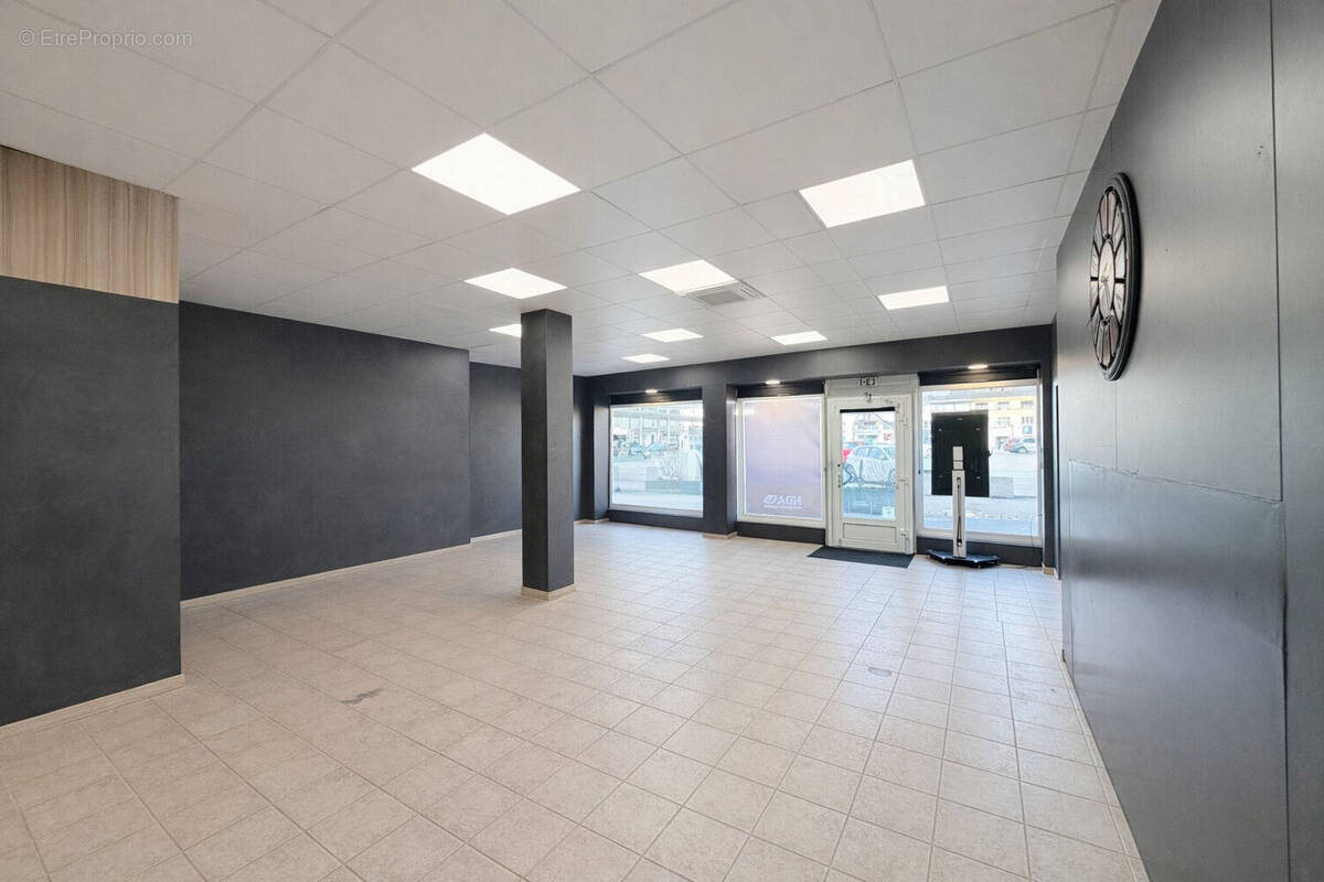 Commerce à SAINT-DIE-DES-VOSGES