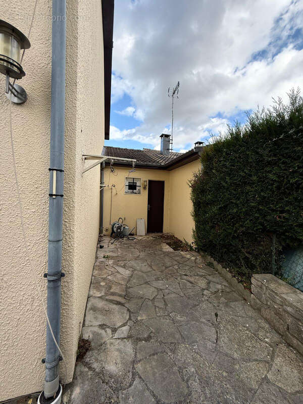 Maison à CLAYE-SOUILLY