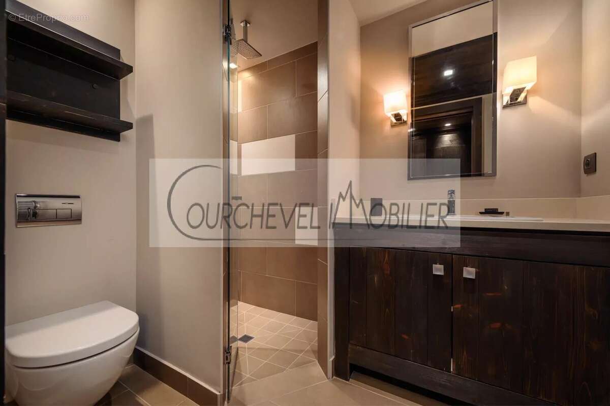 Appartement à LA PERRIERE