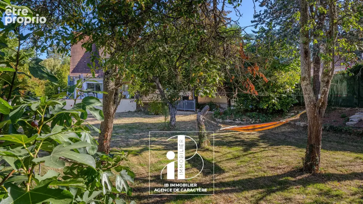 Maison de caractere 177m² - jardin 891 m² - berge privative - photo 6