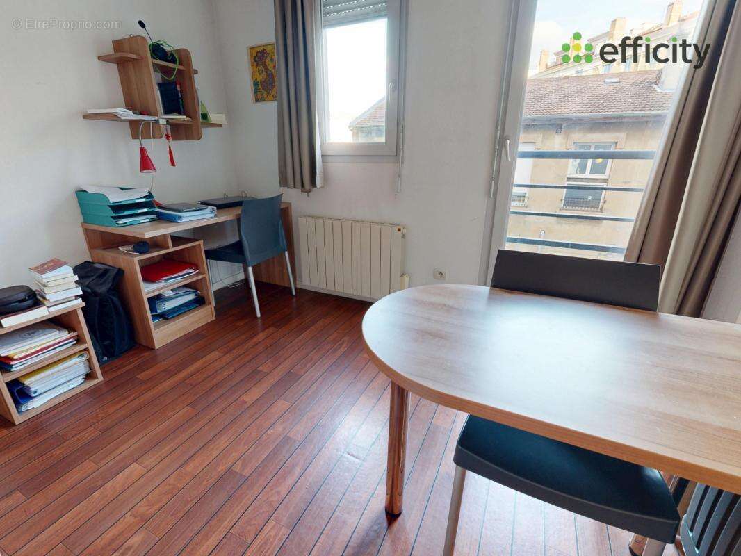 Appartement à VILLEURBANNE