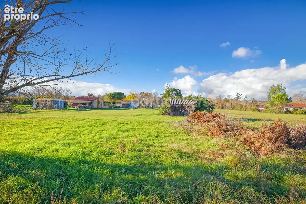 Beau terrain constructible de 850 m² à coufouleux - photo 2