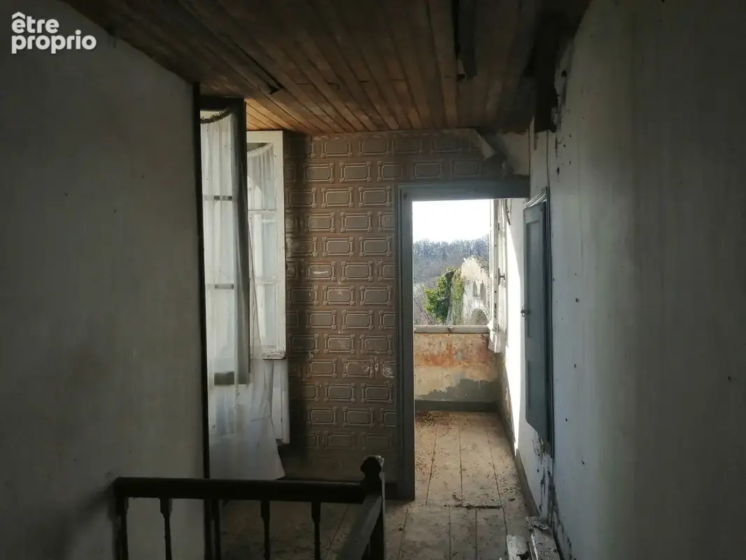 Maison 6 pièces 144 m² à vendre à Montignac-Le-Coq (16390) - photo 8
