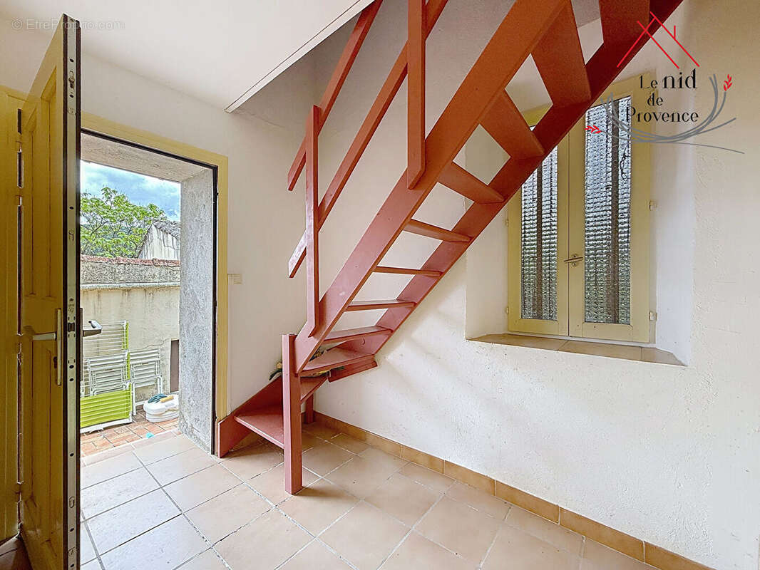 Maison à ROBIAC-ROCHESSADOULE