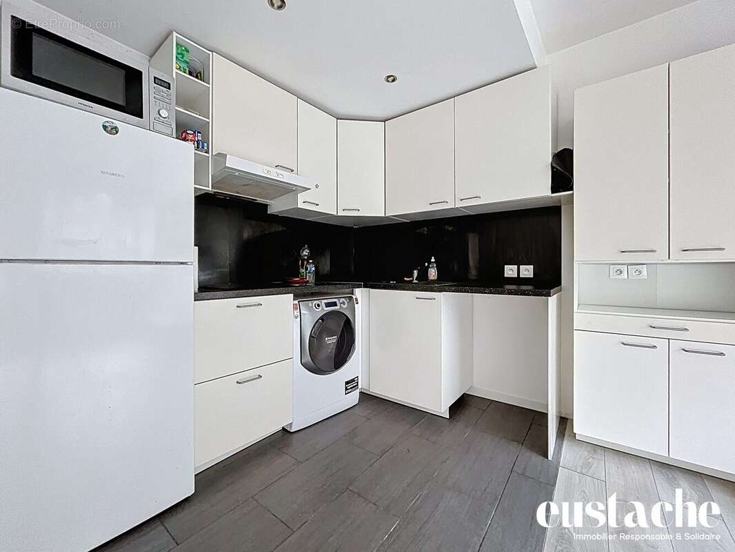 Appartement à PARIS-19E