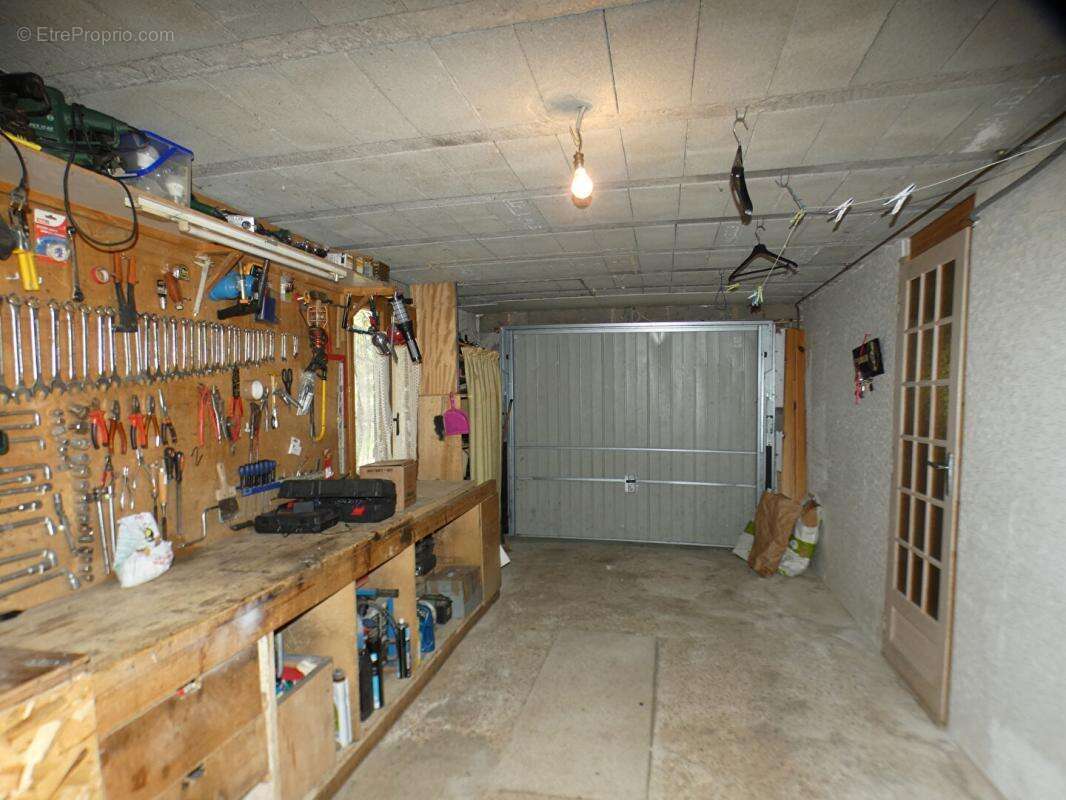 Maison à TERRASSON-LAVILLEDIEU