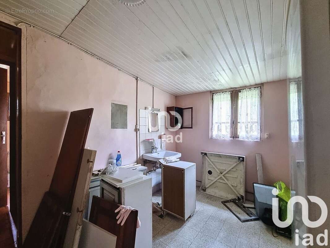 Maison 81 m² à Avesnes-En-Val  - photo 9