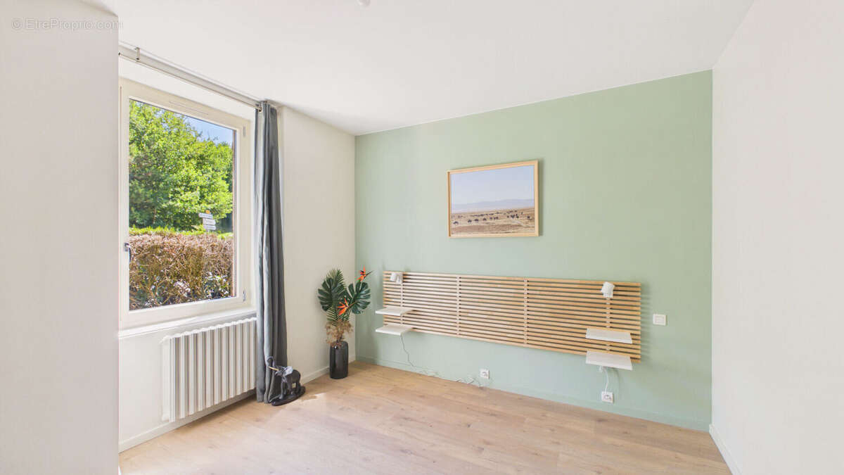 Grande maison en pierre t6 - photo 9