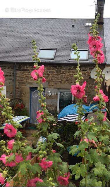 Maison à SAINT-POIS