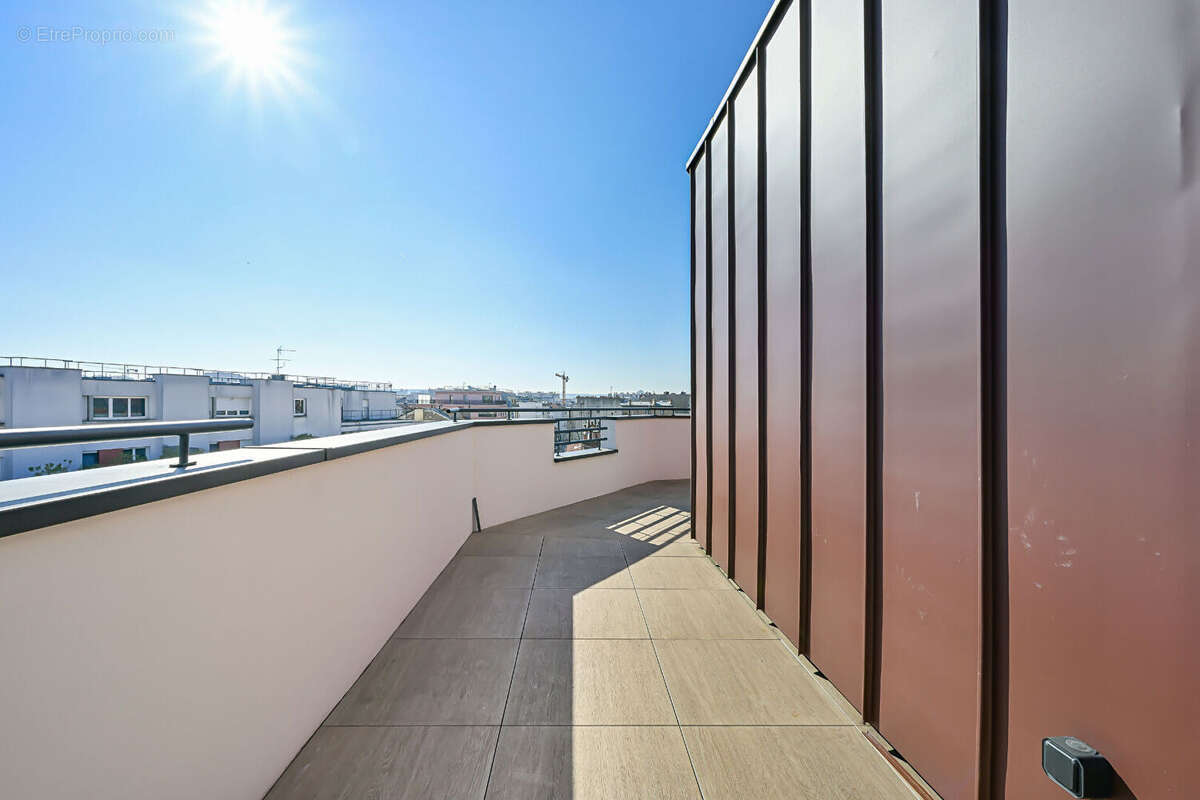 Malakoff - centre ville - dernier étage 5 pièces 4 ch en duplex avec terrasse - frais de notaires réduits - photo 3