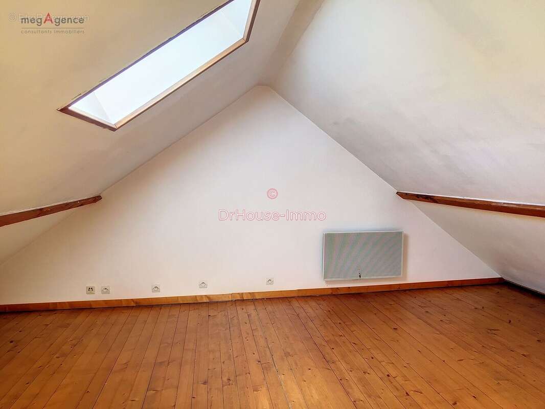 Appartement 5 pièces 78 m² à vendre à Fay-Les-Nemours (77167) - photo 5