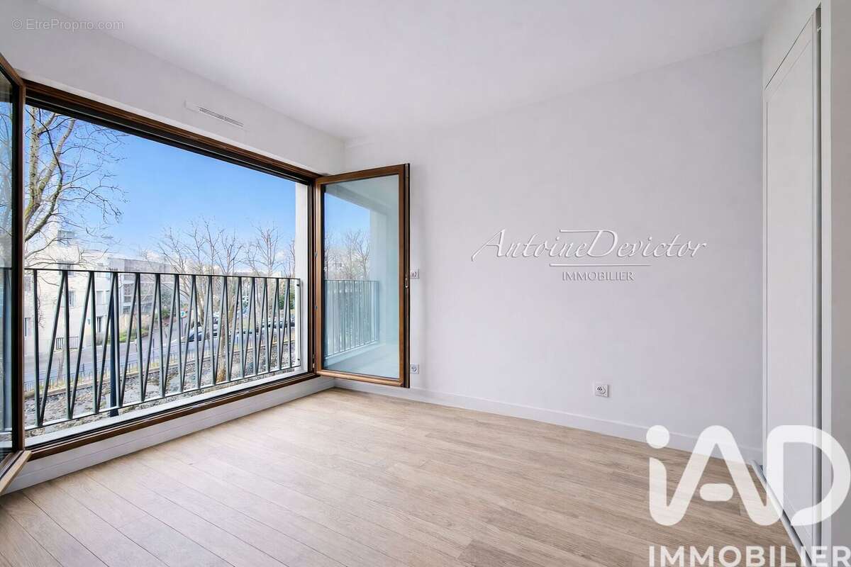 Photo 2 - Appartement à PARIS-12E