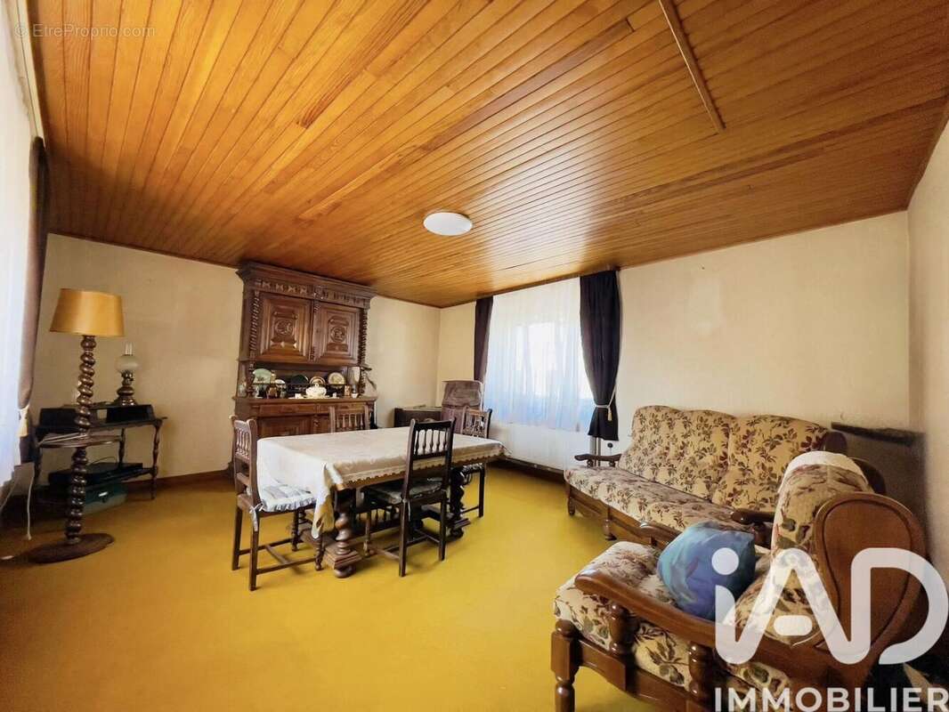 Photo 2 - Maison à LORQUIN