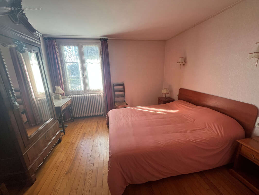 Maison à CUISERY