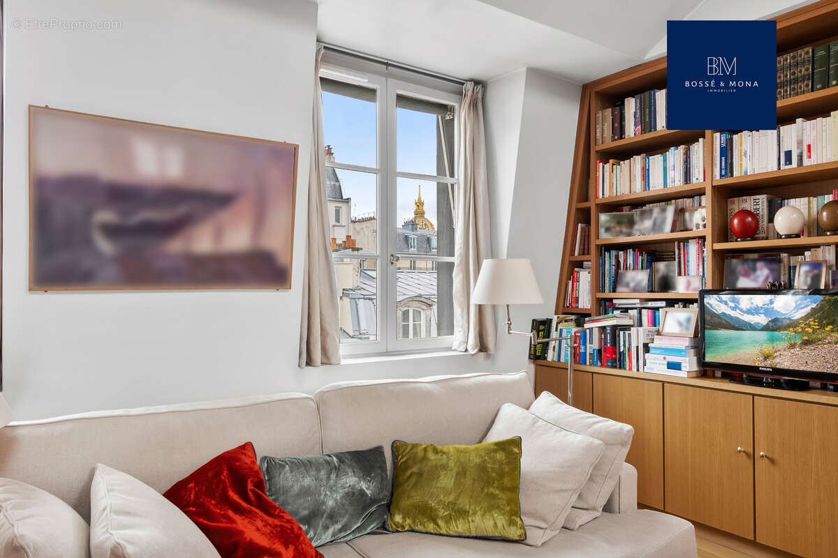 Appartement à PARIS-7E