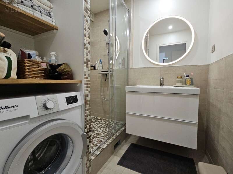 Appartement à FONTENAY-SOUS-BOIS