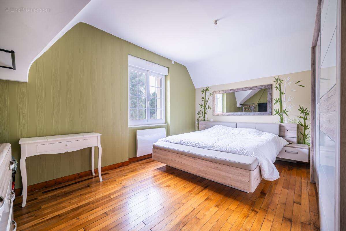 Maison à SABLE-SUR-SARTHE