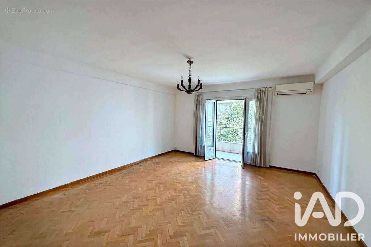 Appartement 83 m² à Marseille-6e  - photo 2