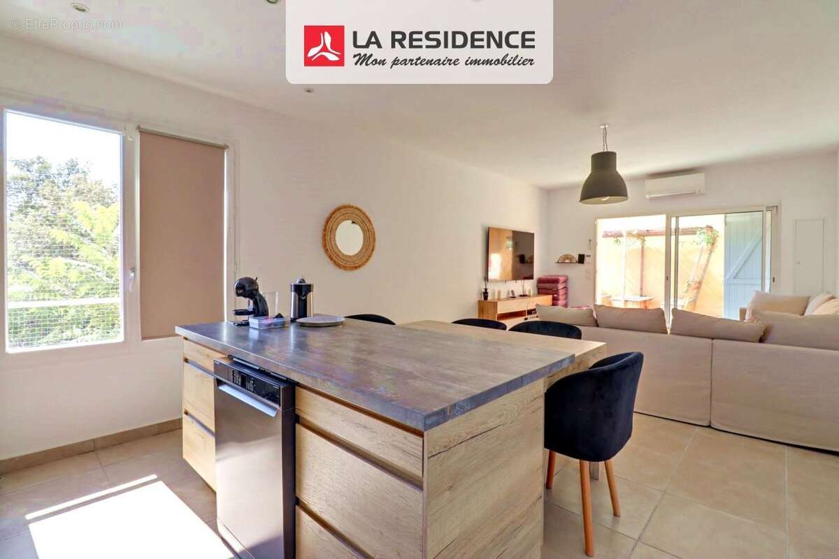 Appartement à SAINT-RAPHAEL