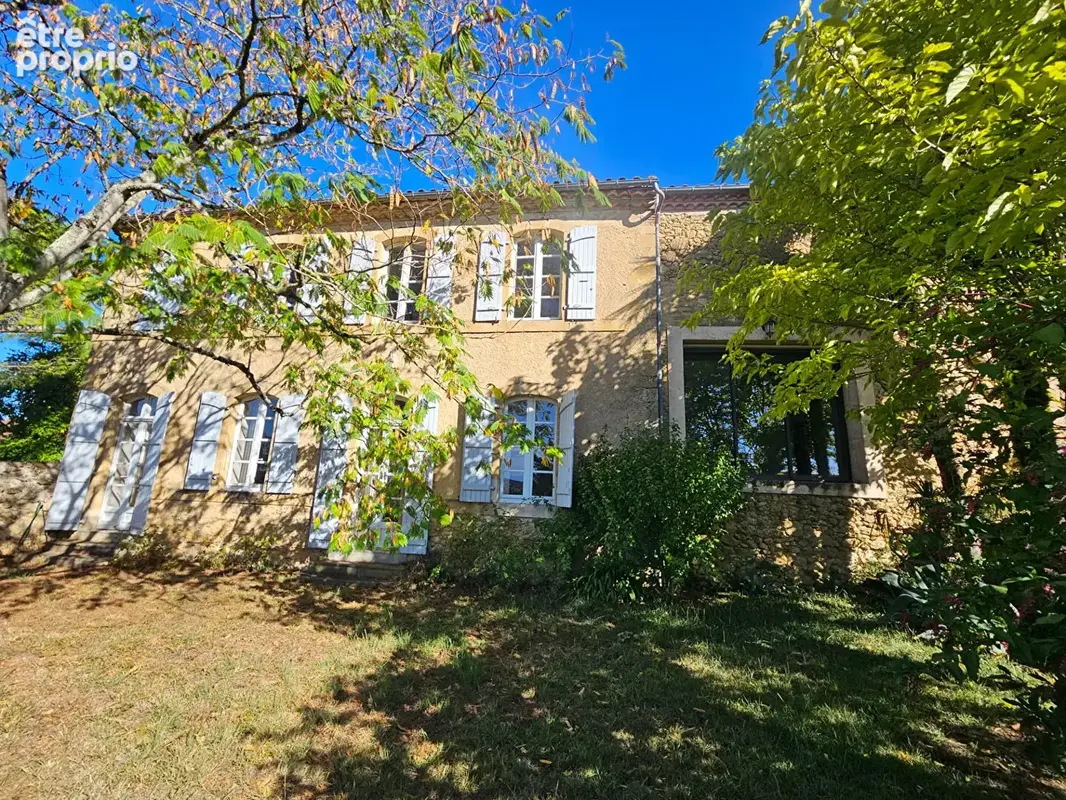Elegante maison de village  avec vues magnifiques - photo 2