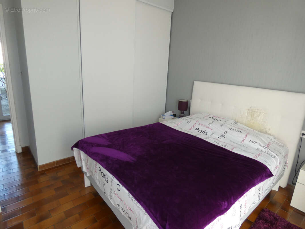 Maison à CAUX-ET-SAUZENS