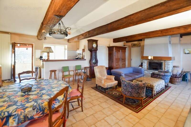 Maison à SAINT-EMILAND