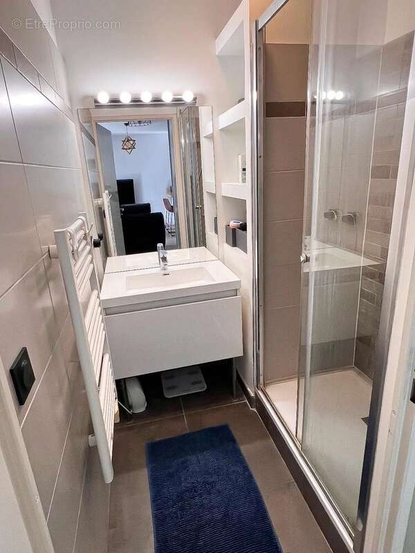 Appartement à CASTELNAU-LE-LEZ