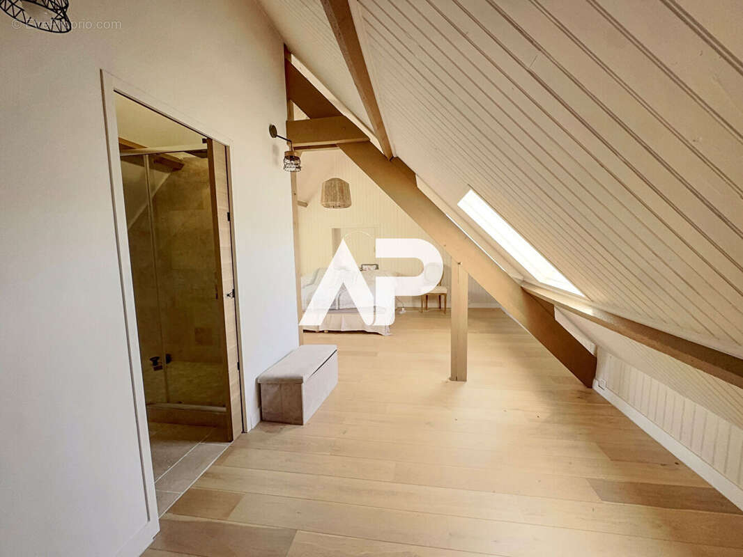 Maison à MONTMORENCY