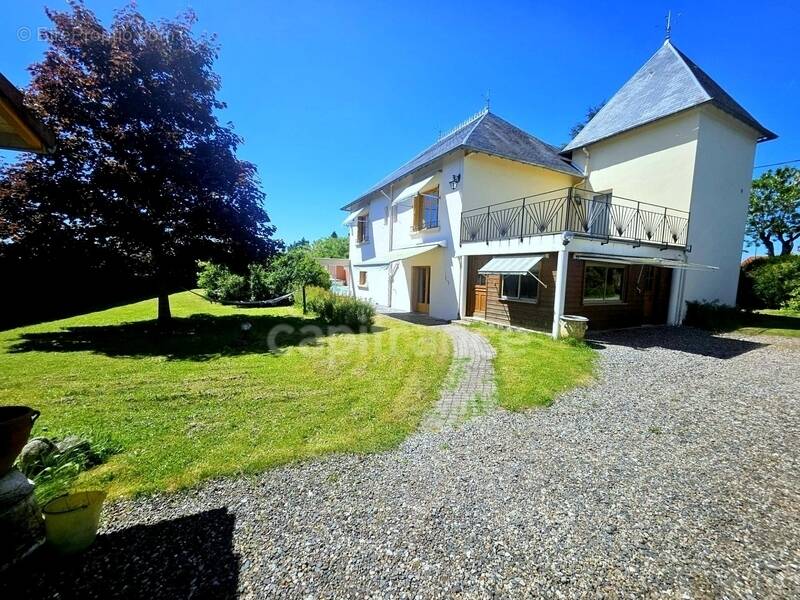 Maison à LEZOUX
