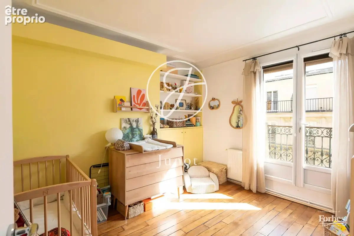 Paris 18e - JULES JOFFRIN / RUE HERMEL - Appartement - 3 pièces - 61.15m² Carrez - 2 chambres - Balcon - photo 13