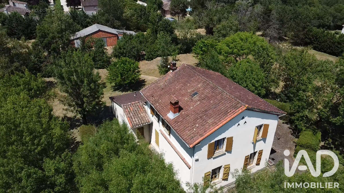 Photo 2 - Maison à SEPTFONDS