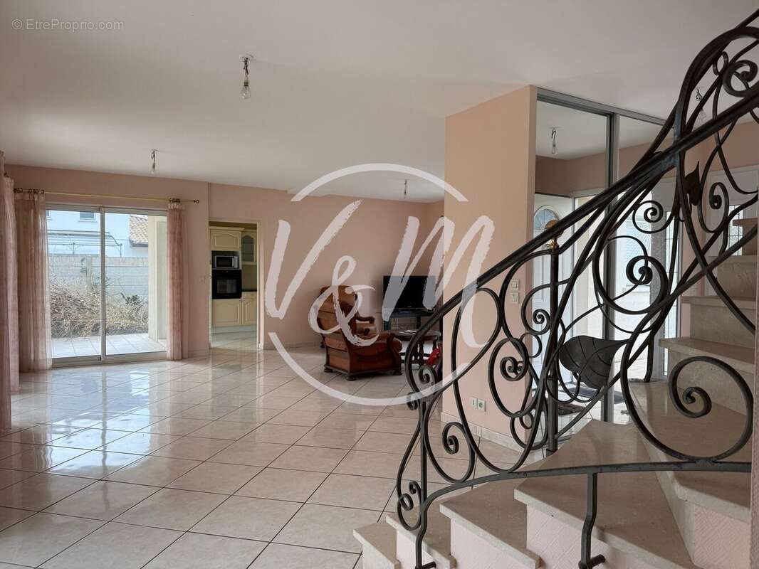 Maison 147 m² à Lanton  - photo 4