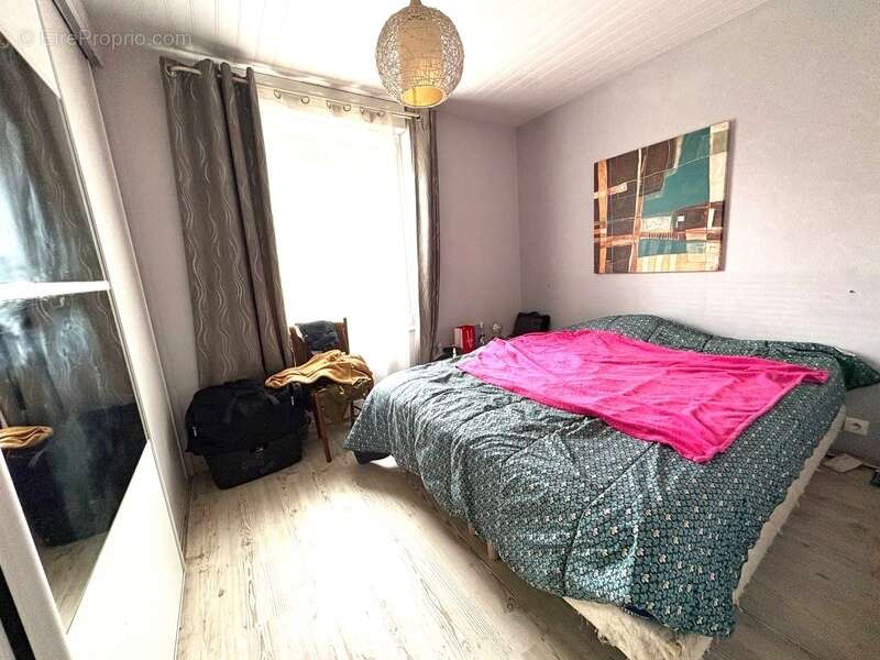 Maison à SAINT-SAUVEUR-LENDELIN