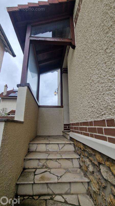 Maison à NEUILLY-SUR-MARNE