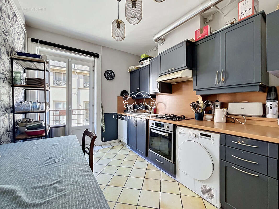 Appartement à LYON-3E