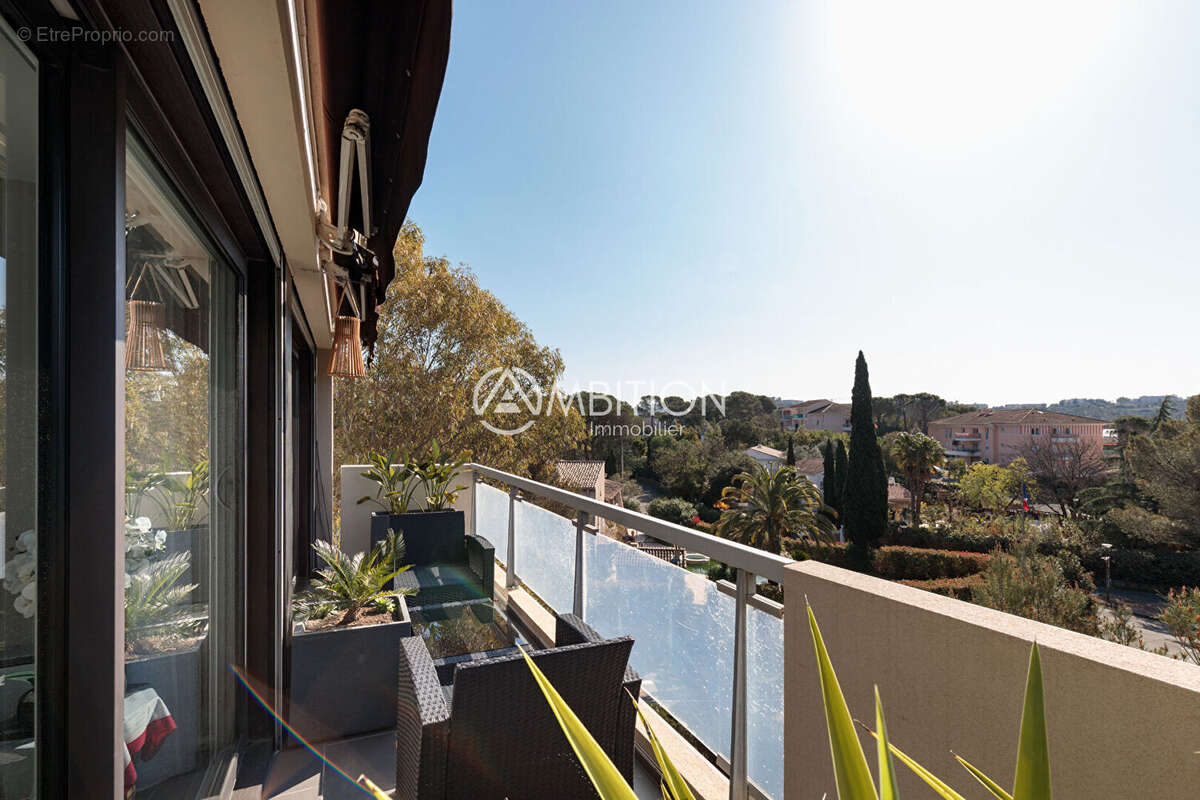 Appartement à SAINT-RAPHAEL