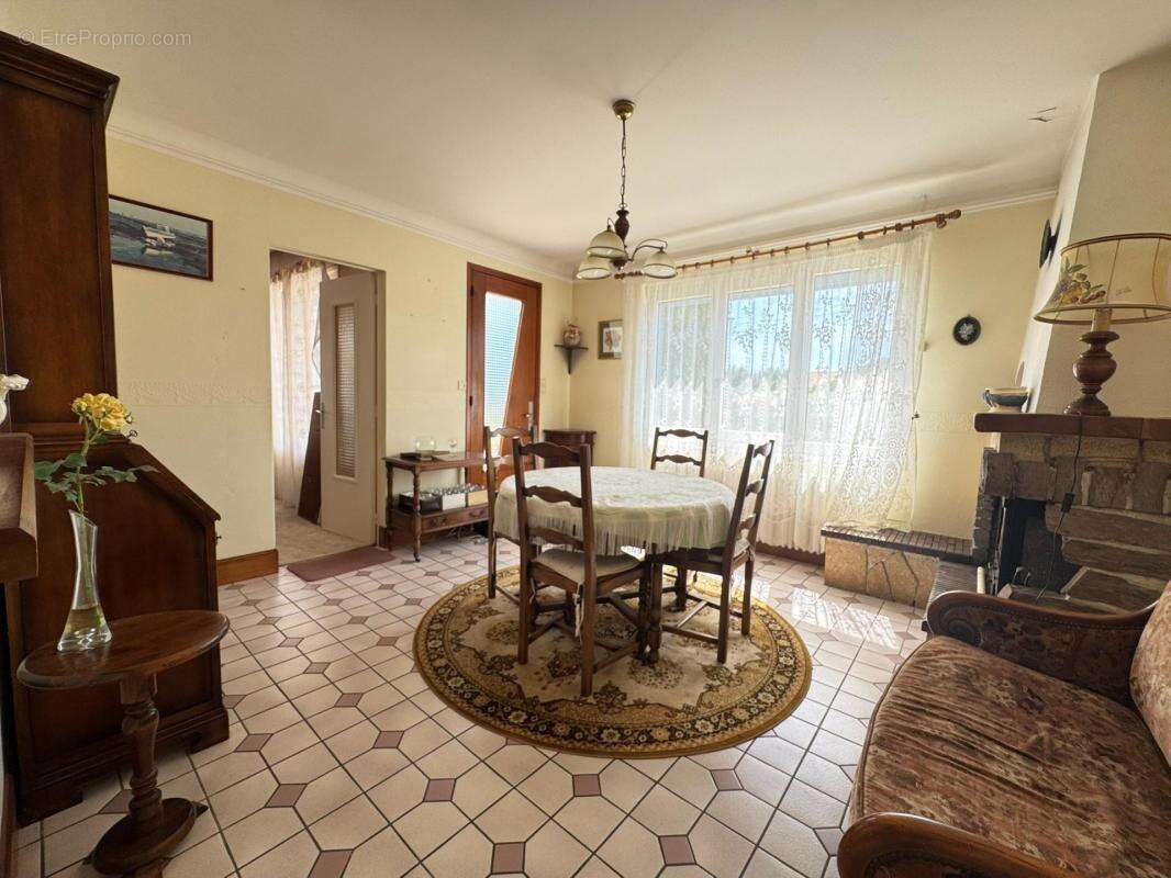 Maison à LE CHATEAU-D'OLERON