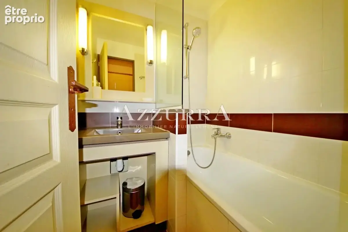 Agay cap esterel 2 pieces etage et parking - photo 8