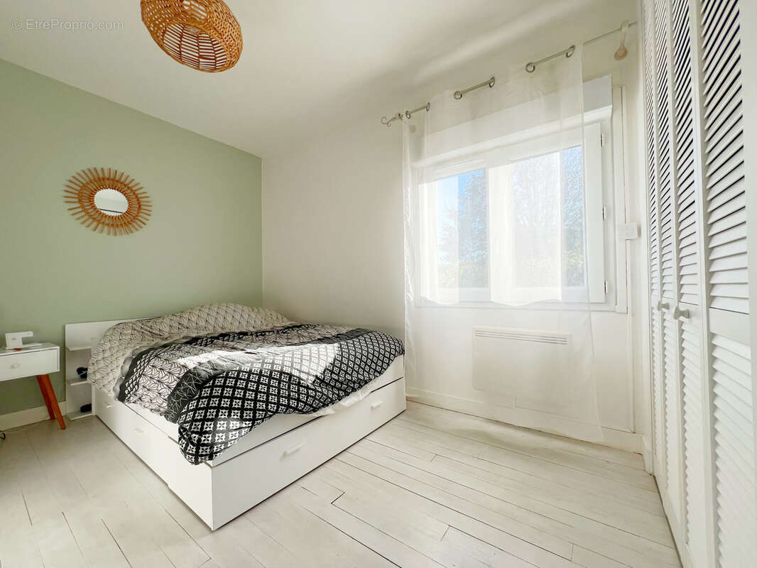 Maison à SAINT-ROMAIN-DE-BENET