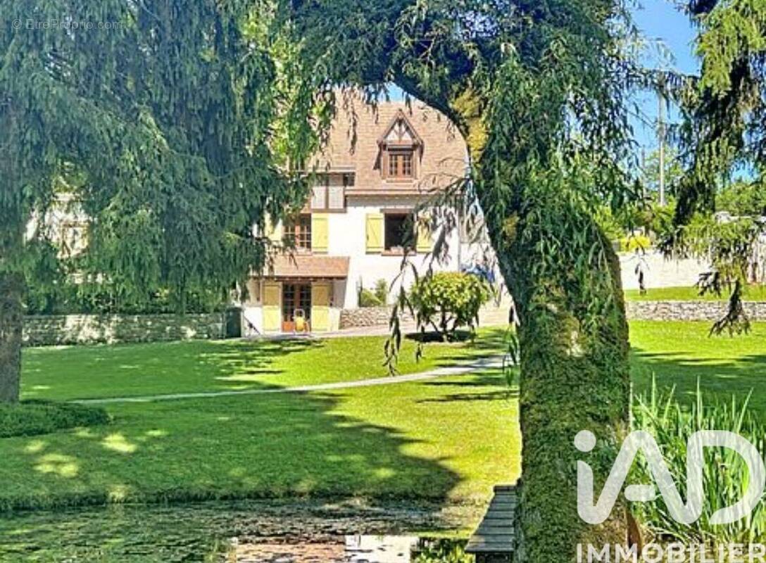Photo 1 - Maison à TAVERS