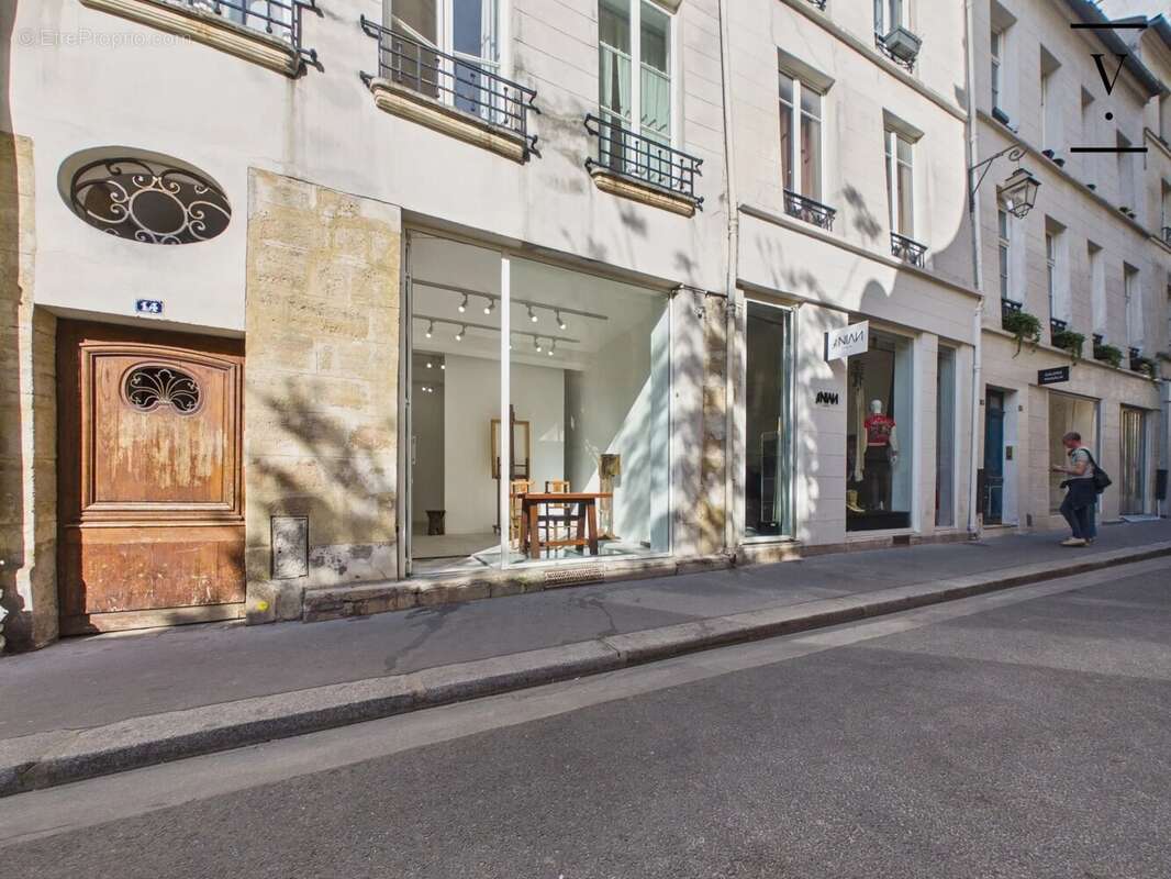 Commerce à PARIS-3E