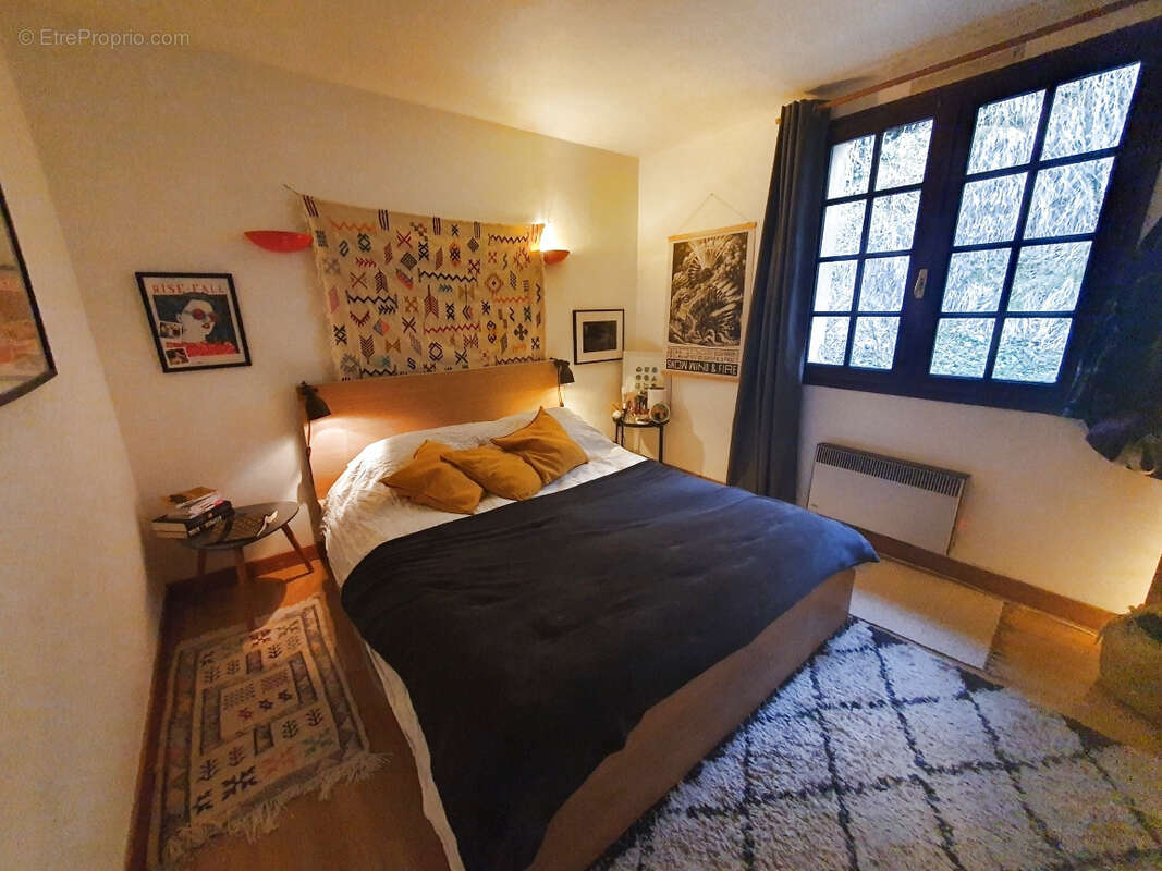 Maison à MONCEAUX-SUR-DORDOGNE